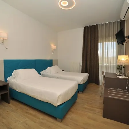 San Crispino Hotel 3*