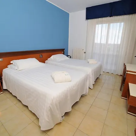 Hotel San Crispino 3*