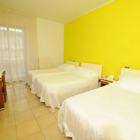 San Crispino Hotel Morrovalle